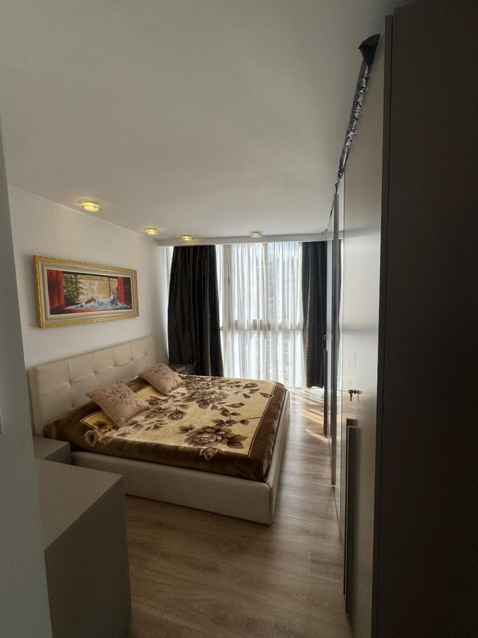 Shitet super Duplex 2+1+2 tek Komuna E Parisit/400.000 Euro 4