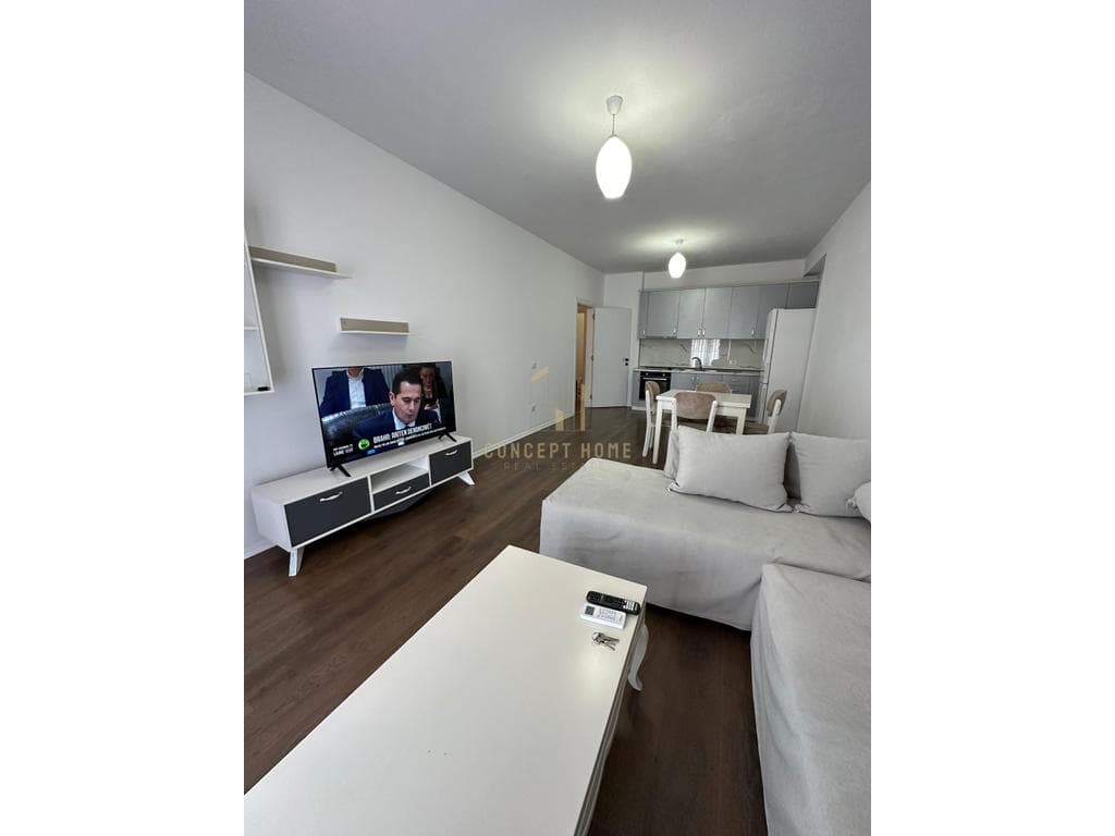 Apartament 2+1 Me Qira në Koder Kamez, - 35.000 Lekë | 120 m²