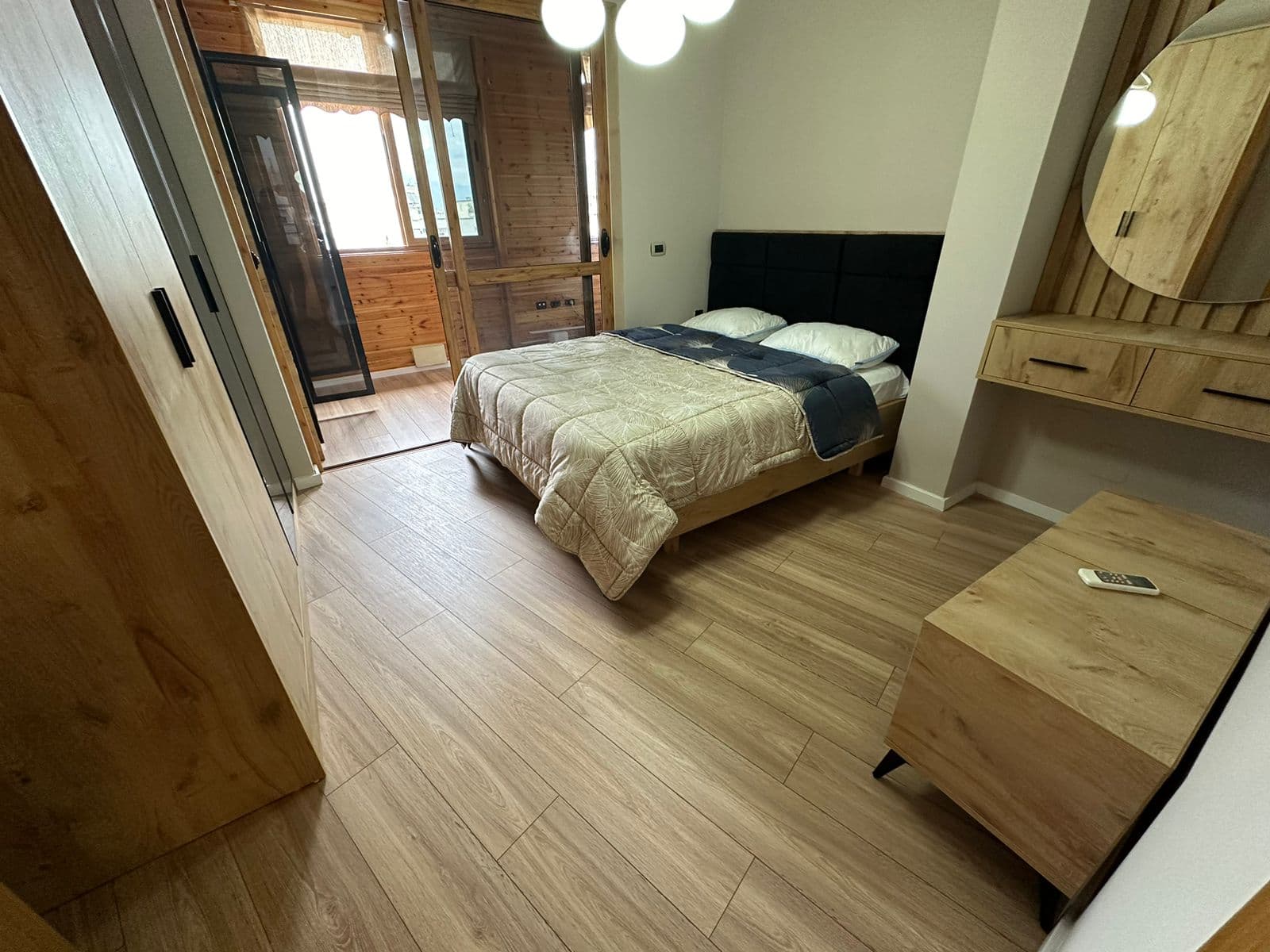 Shitet apartament 2+1+2 ne Myslym shyr 4