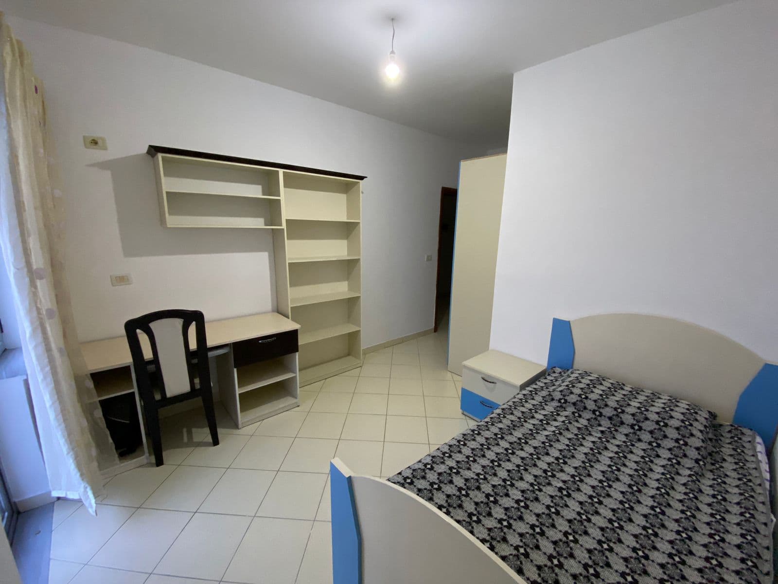 Apartament 3+1+2 për Qira në Astir, Tiranë - 470€ | 144 m² 3