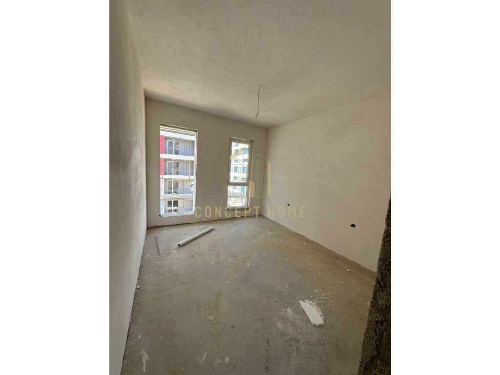 Shitet apartament 2+1 Kompleksi Univers City / 114.000 Euro 3