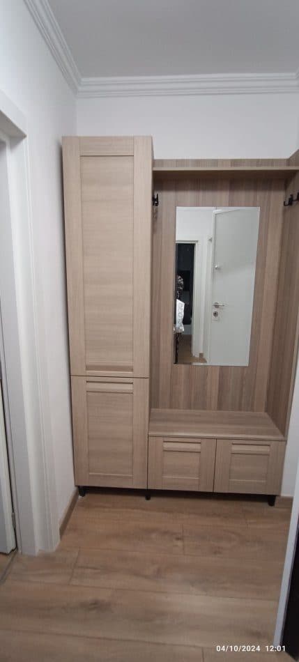 Jepet me qera Apartament 2+1 Ne Qender 3
