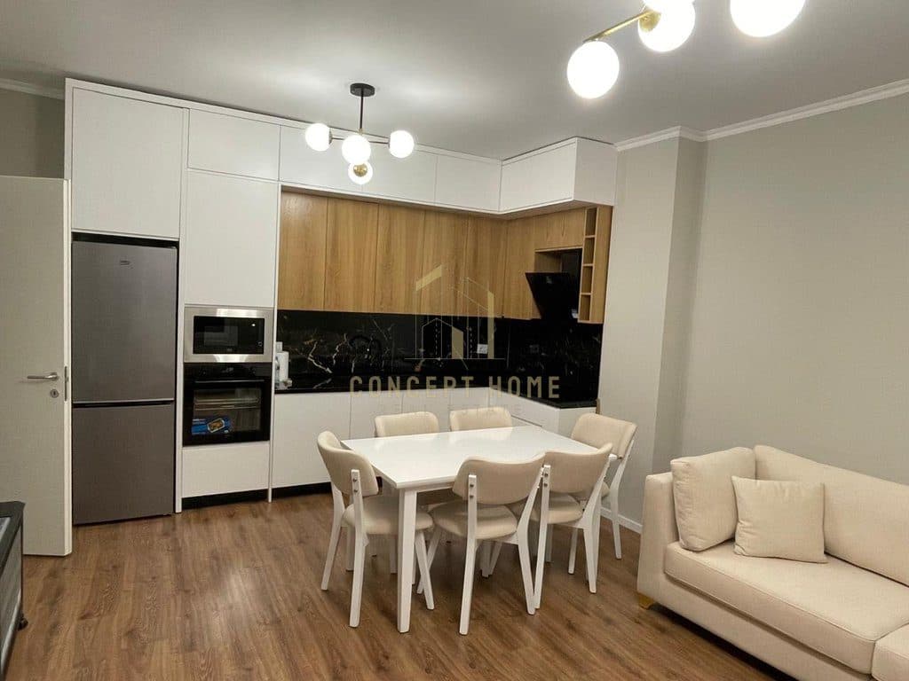 Shitet Apartament 1+1 ne Kamez 2