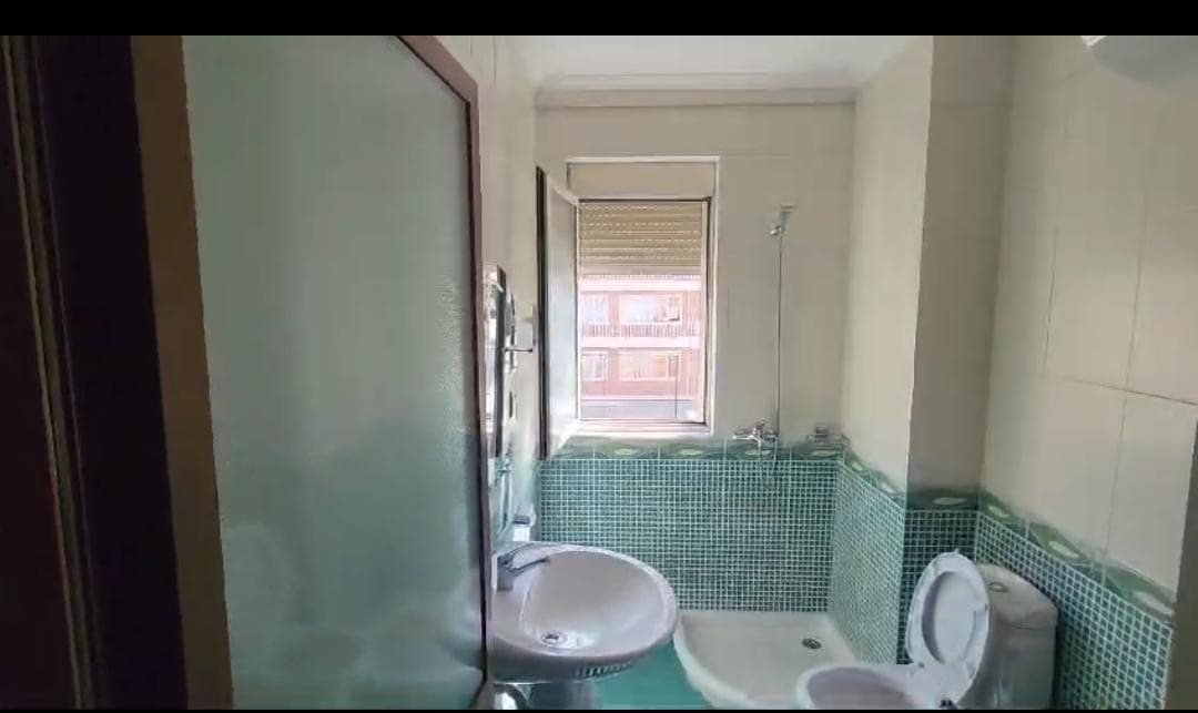 Jepet Apartament me qera 2+1 Ne Don Bosko 2