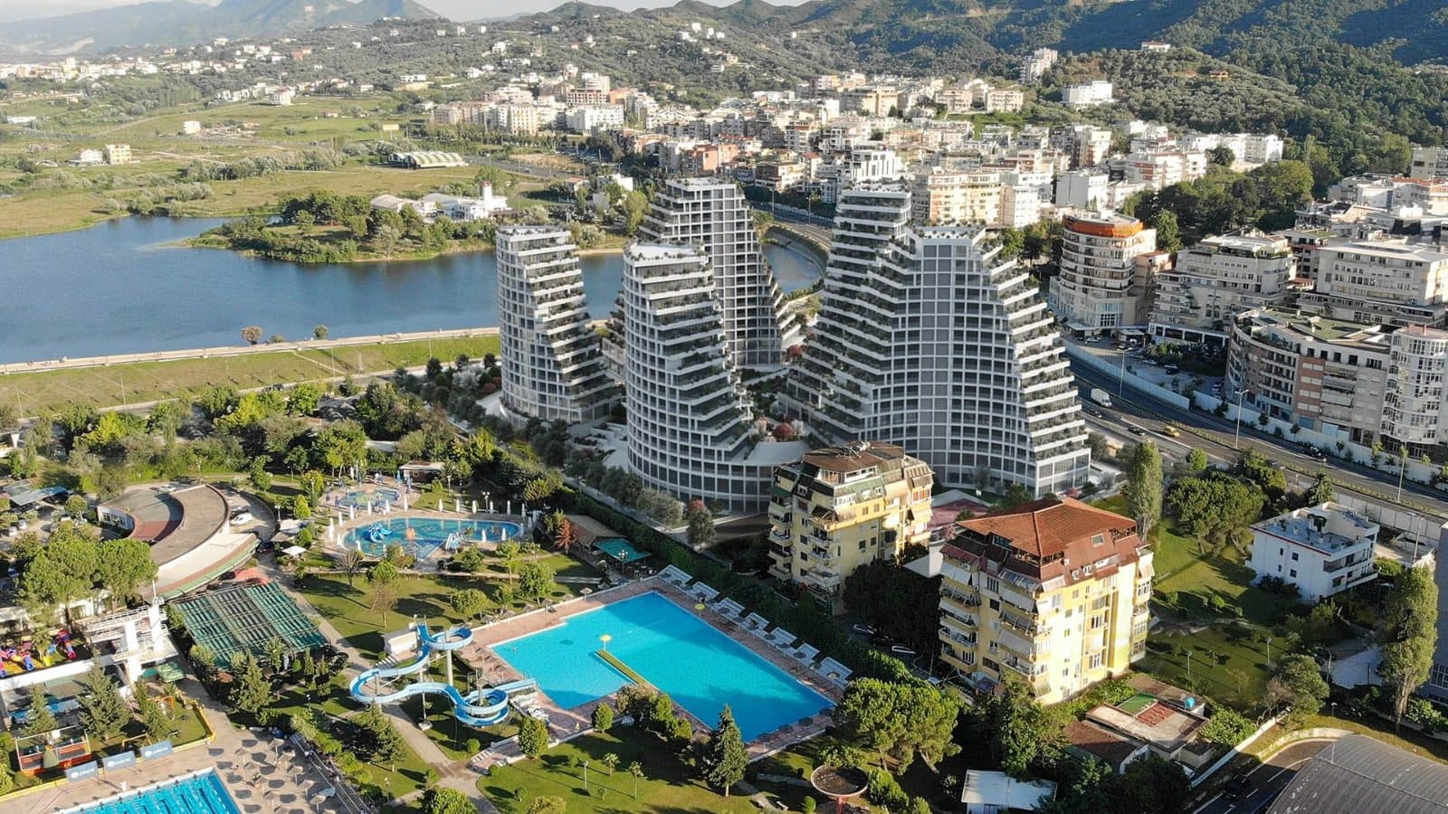 Shitet apartament 3+1+2 tek Liqeni Artificial / 646.360 euro