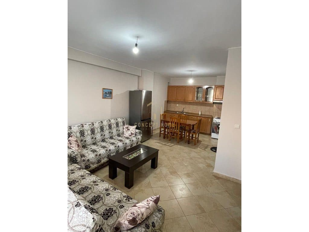 Jepet apartament me qera 2+1 ne Yzberisht 2