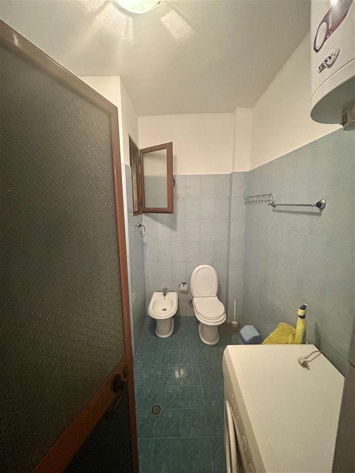 Shitet apartament 1+1 ne Yzberisht 4