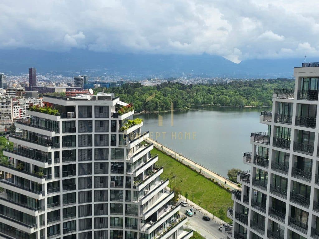 Apartament Me Qira tek Liqeni Artificial, Lake View - 5000€ | 233.2 m²
