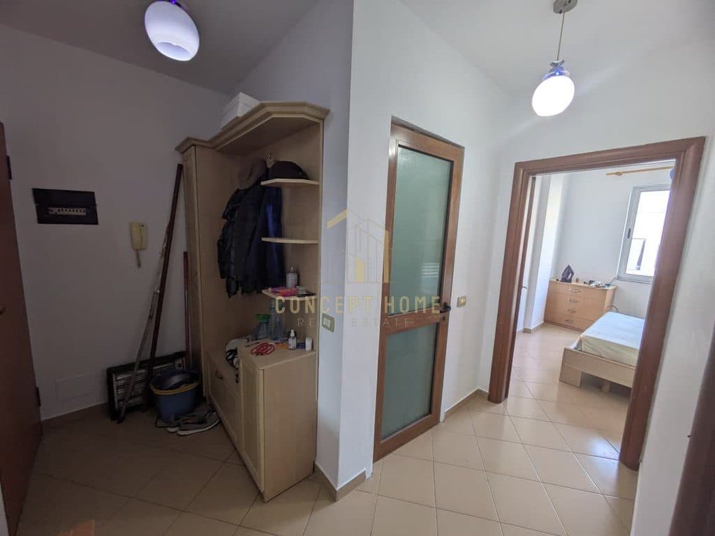 380 leke Apartament 1+1