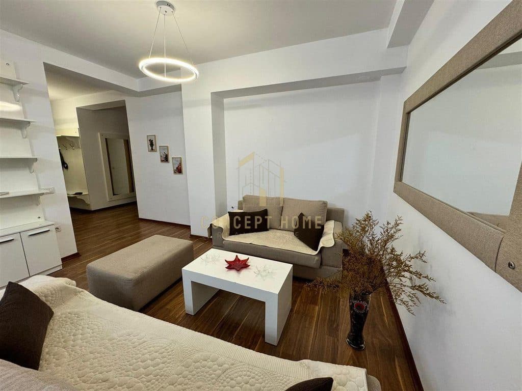 Jepet me qera apartament 3+1+2 tek Liqeni i thate