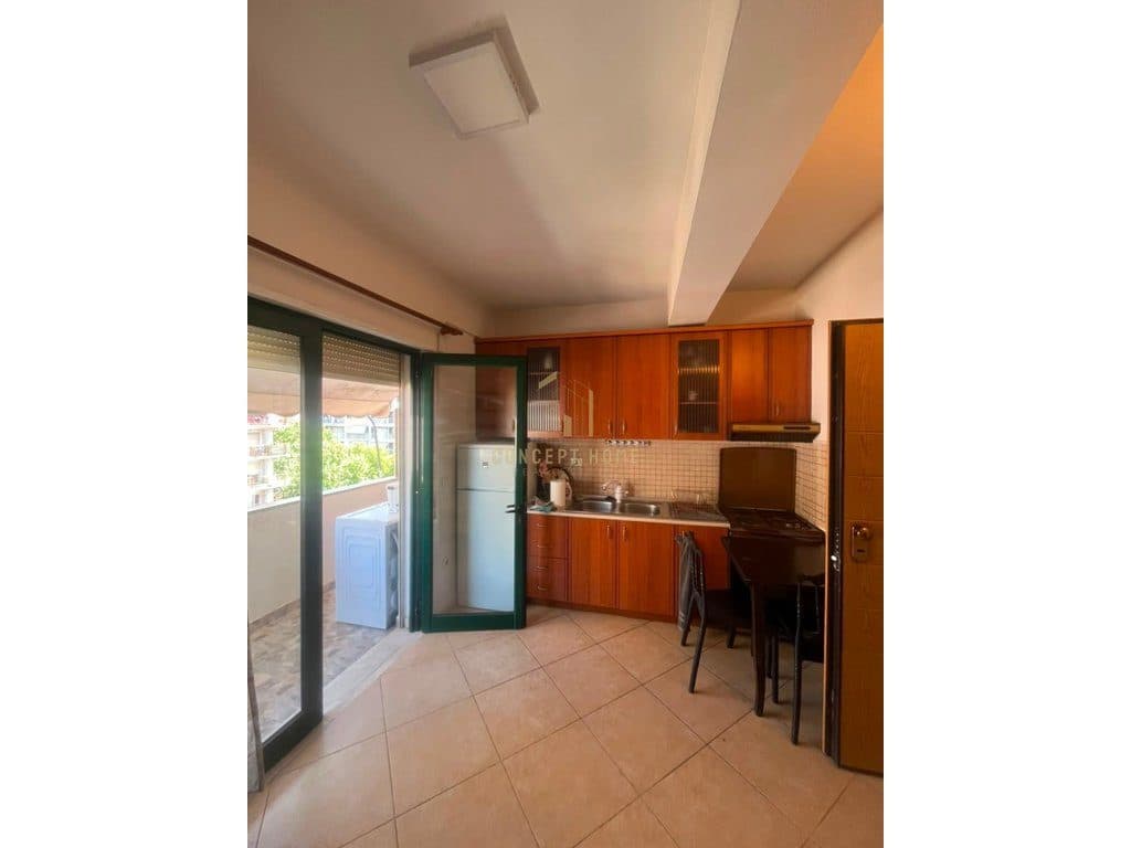Jepet me qera apartament 1+1 ne