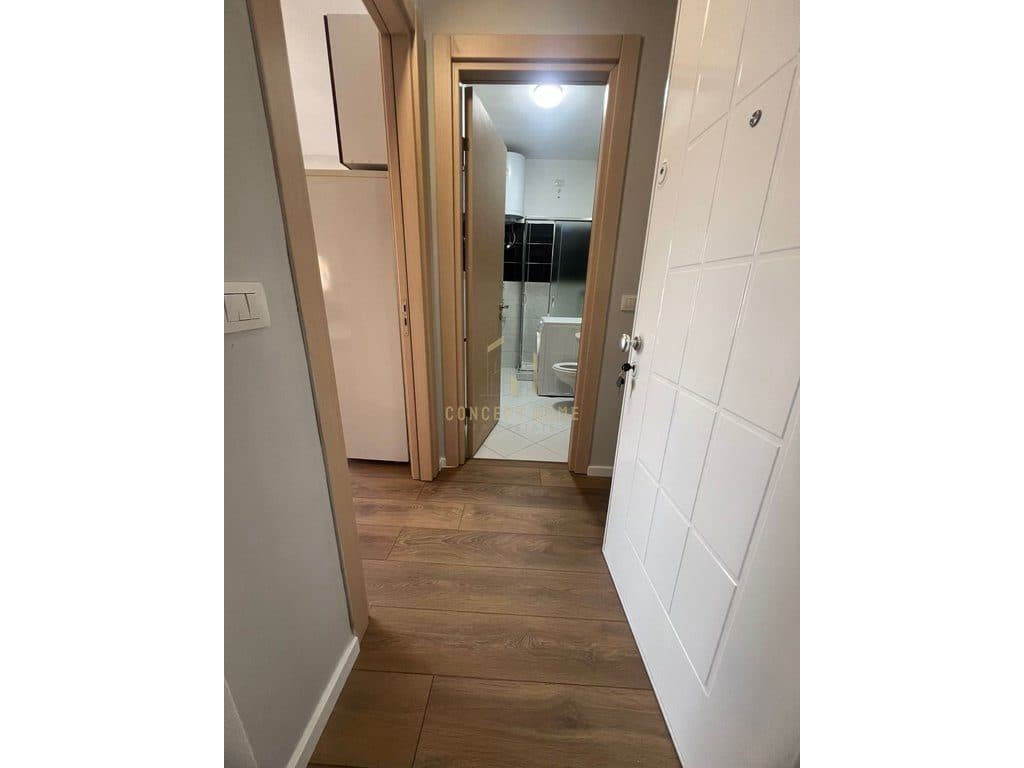 Shitet apartament 1+1 ne Fresk