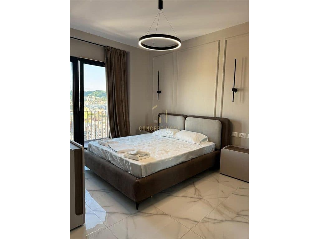 Jepet me qera Apartament 3+1+2 tek Rruga e Kavajes 3