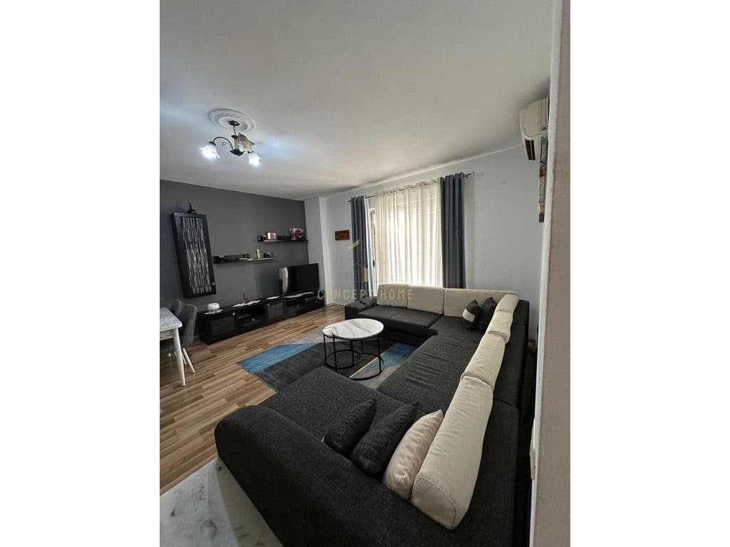 Shitet Apartamenti 1+1 në