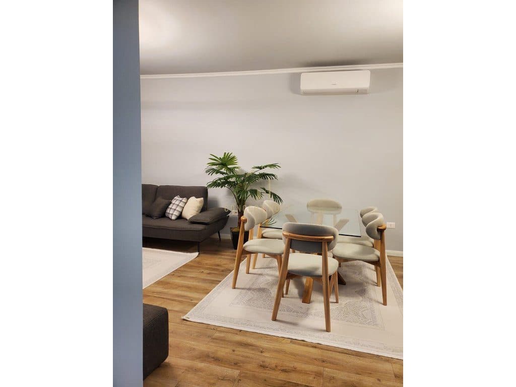 Apartament 2+1+2 Me Qira në Liqeni i Thate, Tiranë - 1500€ | 115 m²