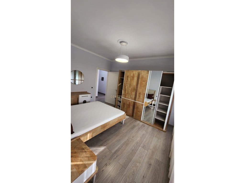 Apartament 3+1+2 Me Qira në Liqeni i Thatë, Tirana - 1500€ | 130 m² 3
