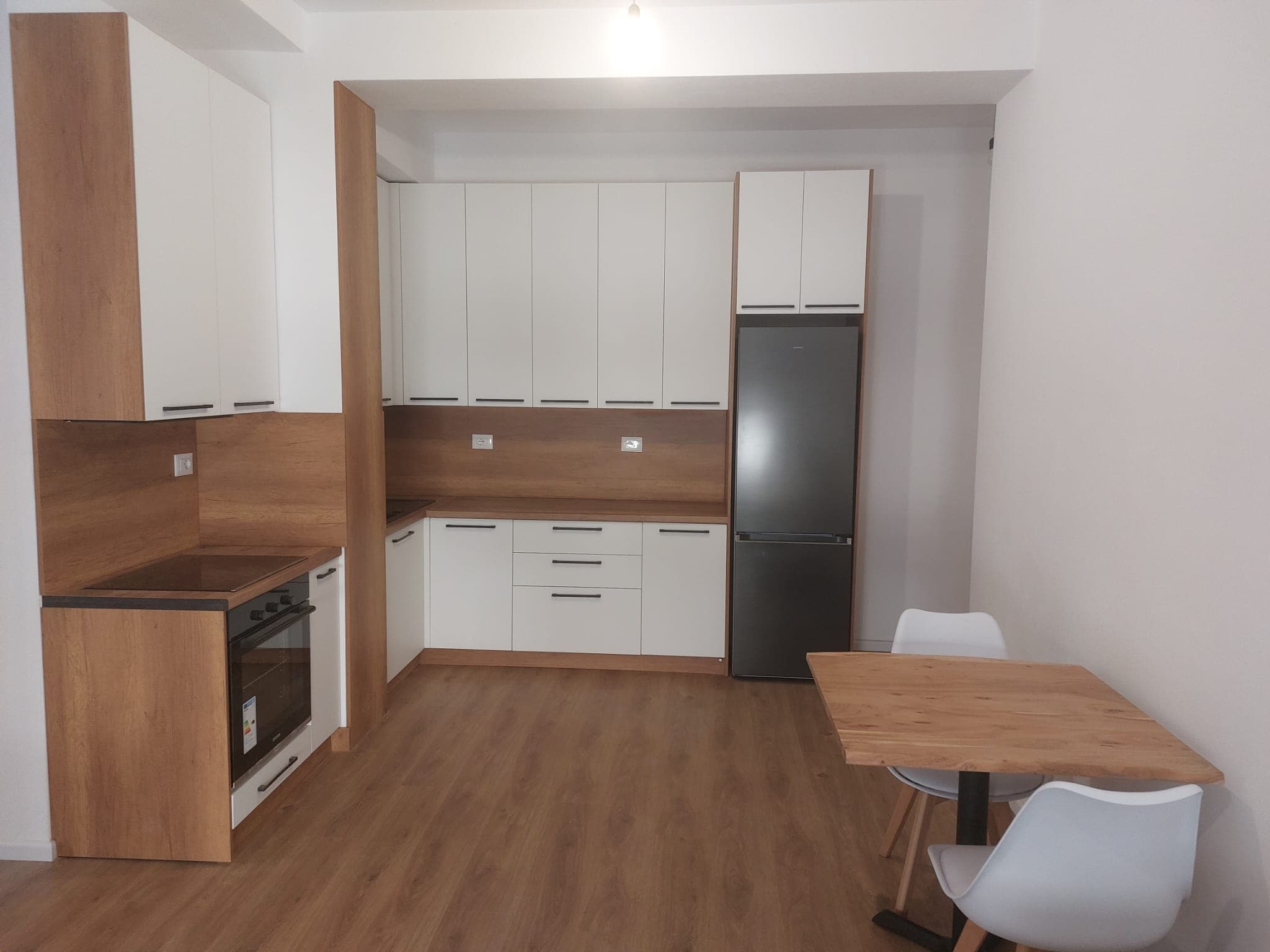Apartament me qera 2+1 ne Ali Dem. 2