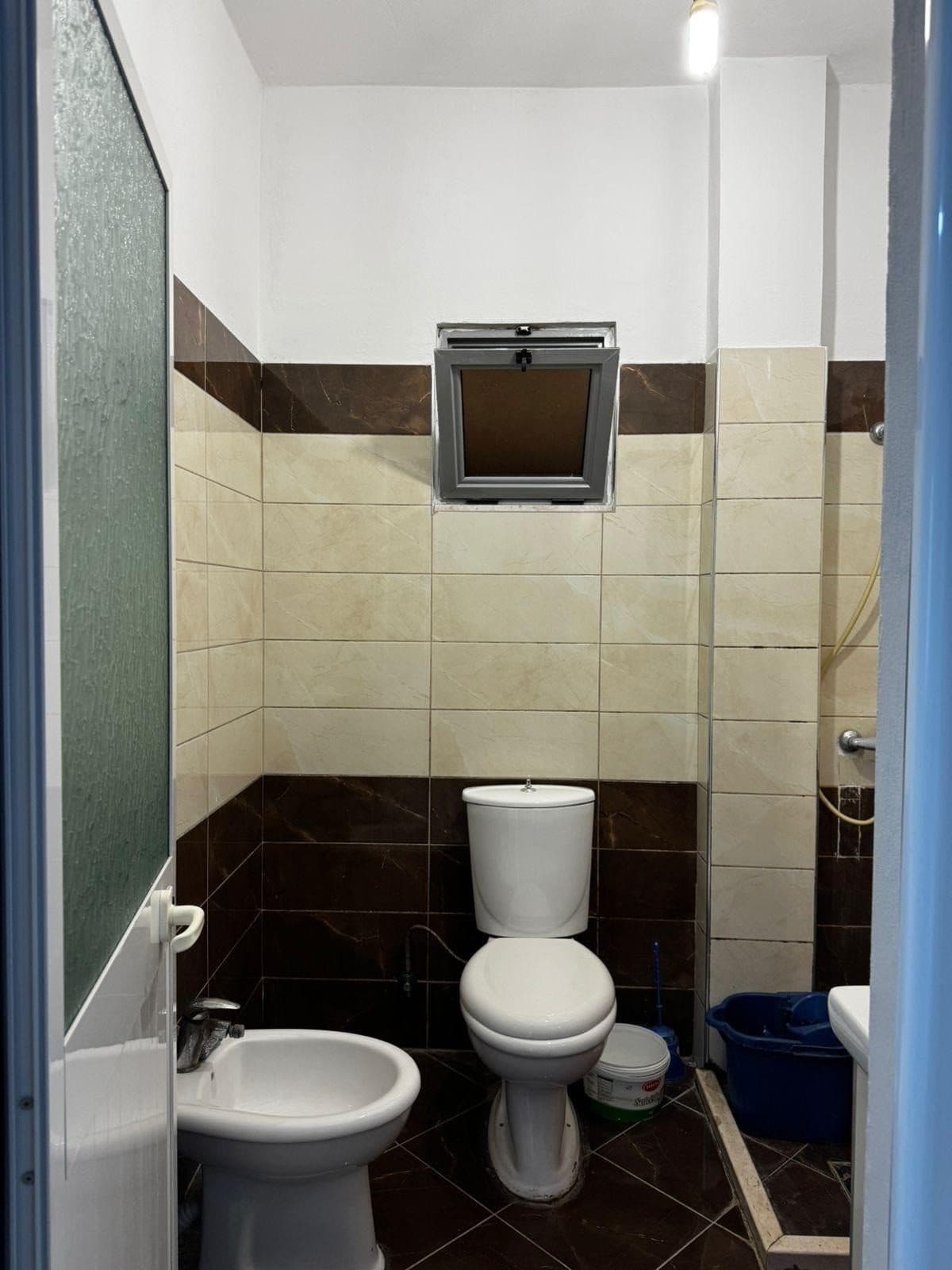 Jepet me qera apartament 1+1 ne Tresh 3