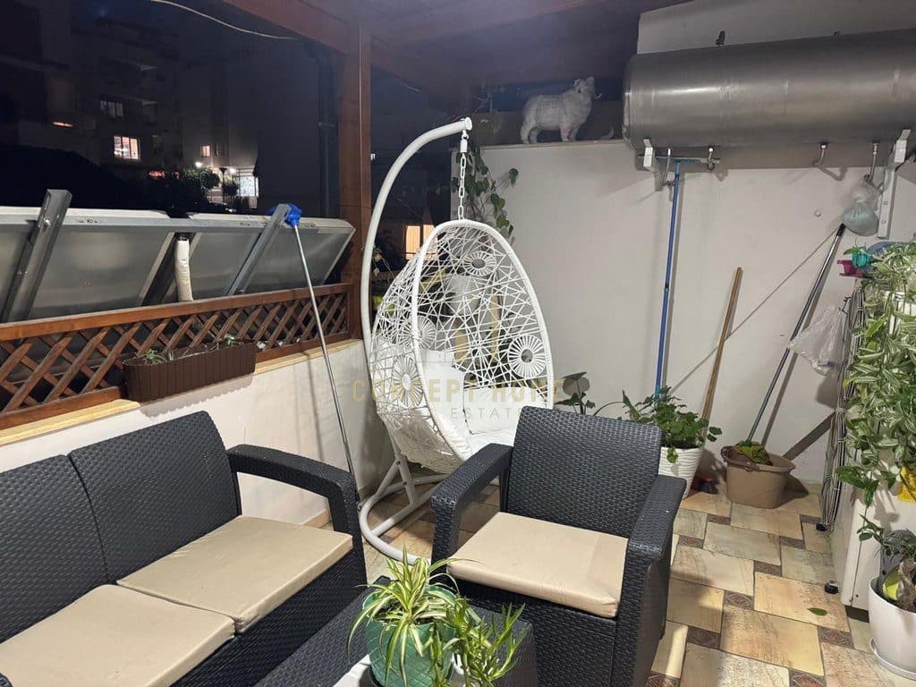 Shitet apartament 3+1+2 tek Kodra e Diellit/250.000€ 3