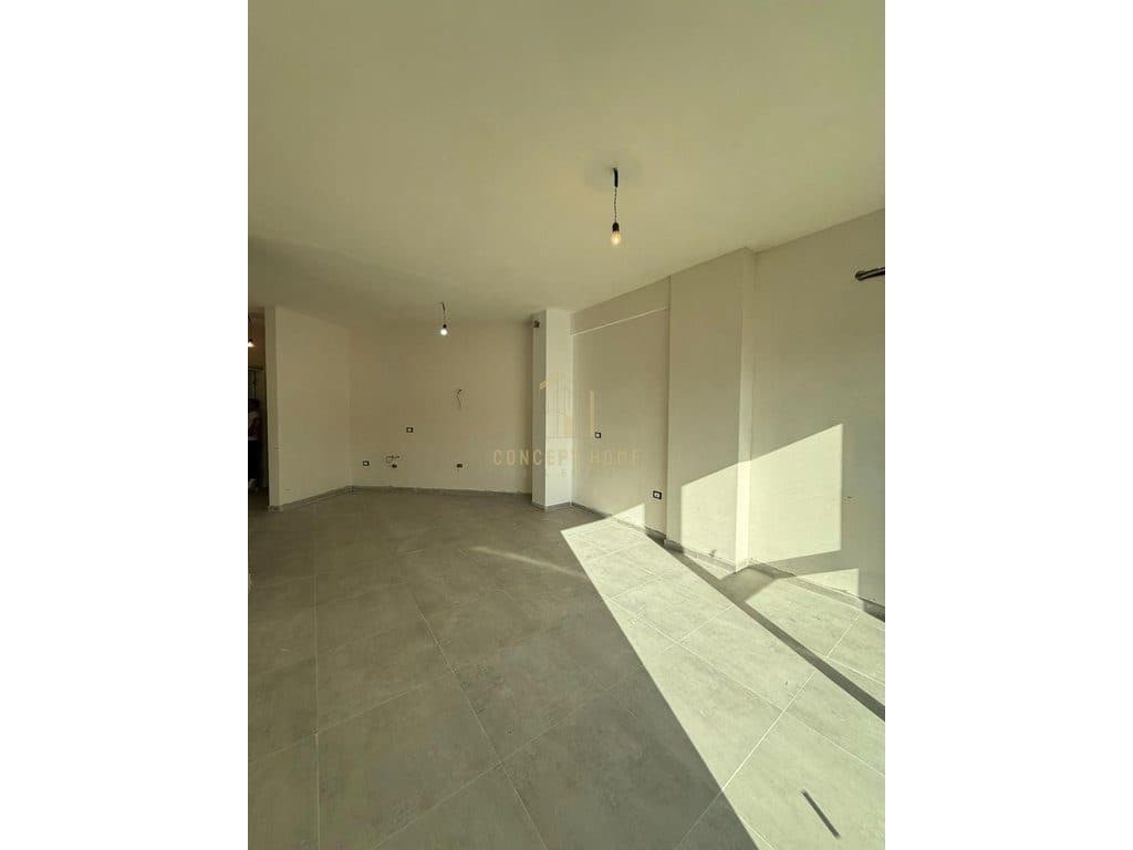Shitet apartament 2+1+2+1 Liqeni i Thate !!! Met Invest 4