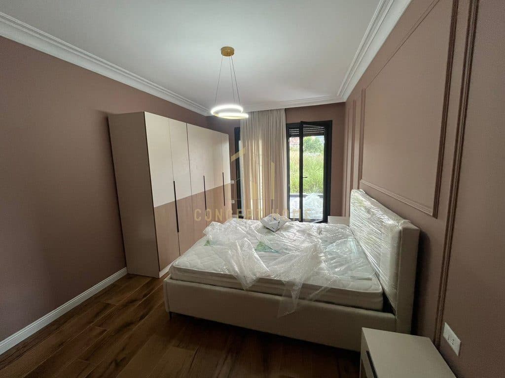 Jepet me qera Apartament 2+1+2 tek Liqeni i Thate 2