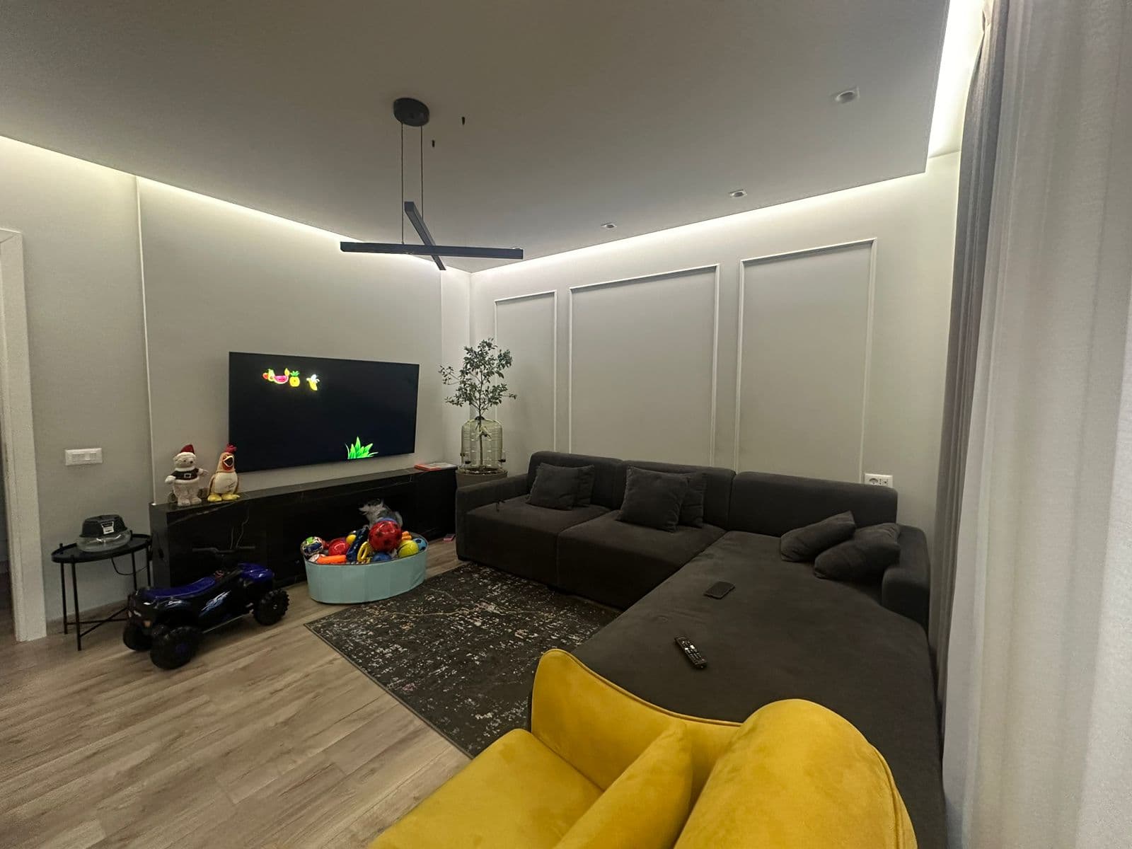Apartament 2+1 për Shitje në Rrugën 5 Maji, Tiranë - 200000€ | 91.61 m²