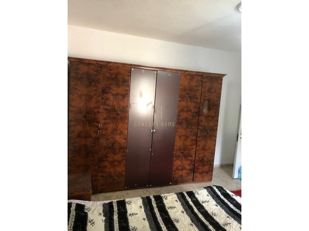 Jepet me qera shtepi private 2+1 Mbrapa Fakultetit Mjeksise 3