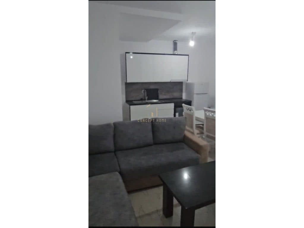 Jepet me qera apartament 2+1 Ne Laprake/