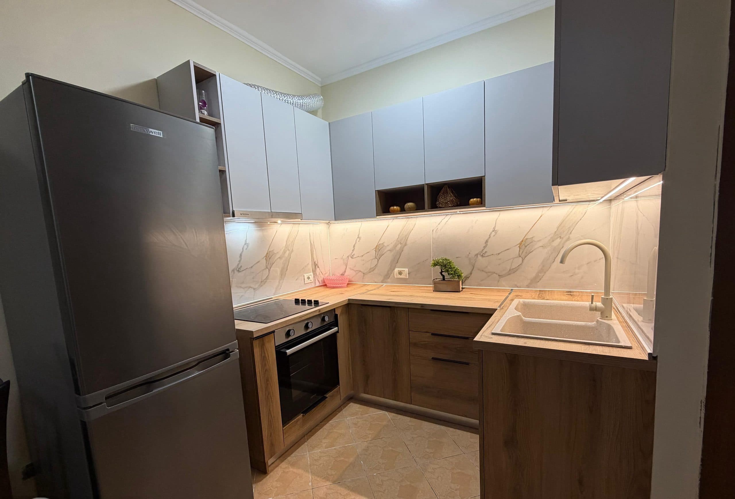 Apartement me qera 1+1 tek Medreseja.