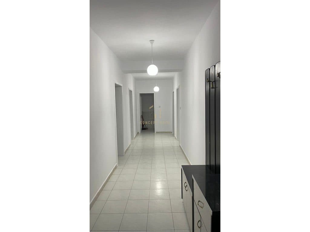 Apartament 2+1 Me Qira në Vasil Shanto, Tiranë – 600€ | 106 m²