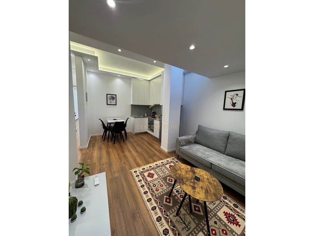 Jepet me qera Apartament 1+1 Tek Rruga e Durresit 2