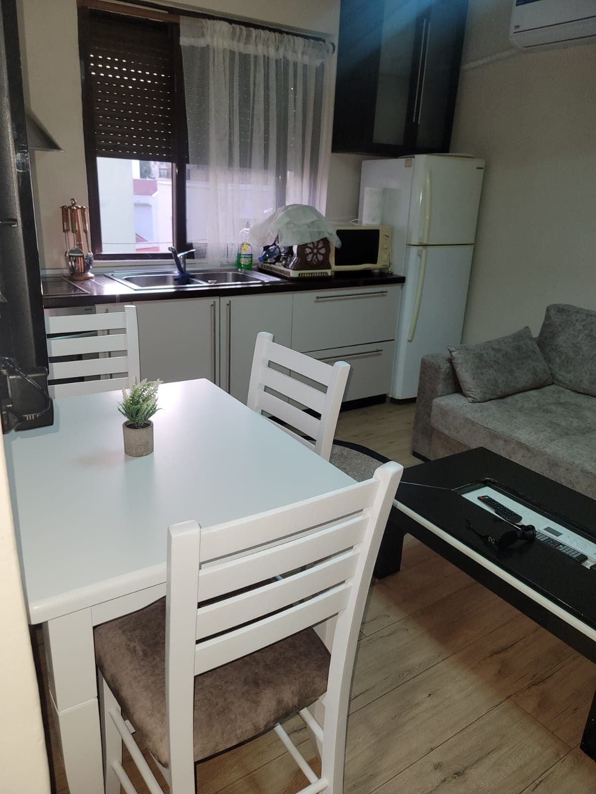 Apartament 1+1 tek 21 Dhjetori