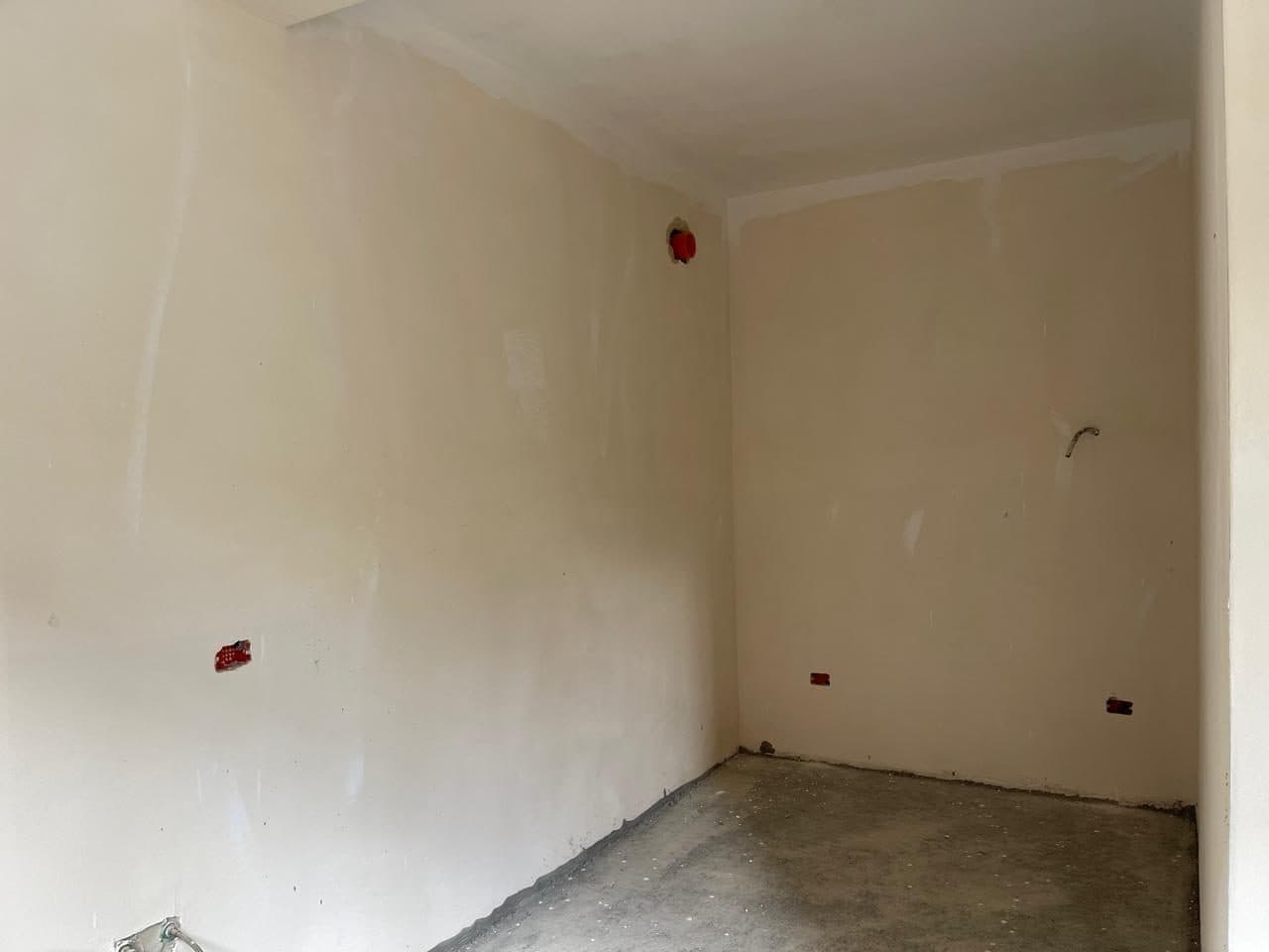 Shitet Apartament 2+1+2 tek Rruga Elbasanit 4