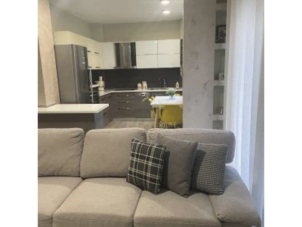 Jepet me qera Apartament 2+1 tek Kodra e Diellit 3