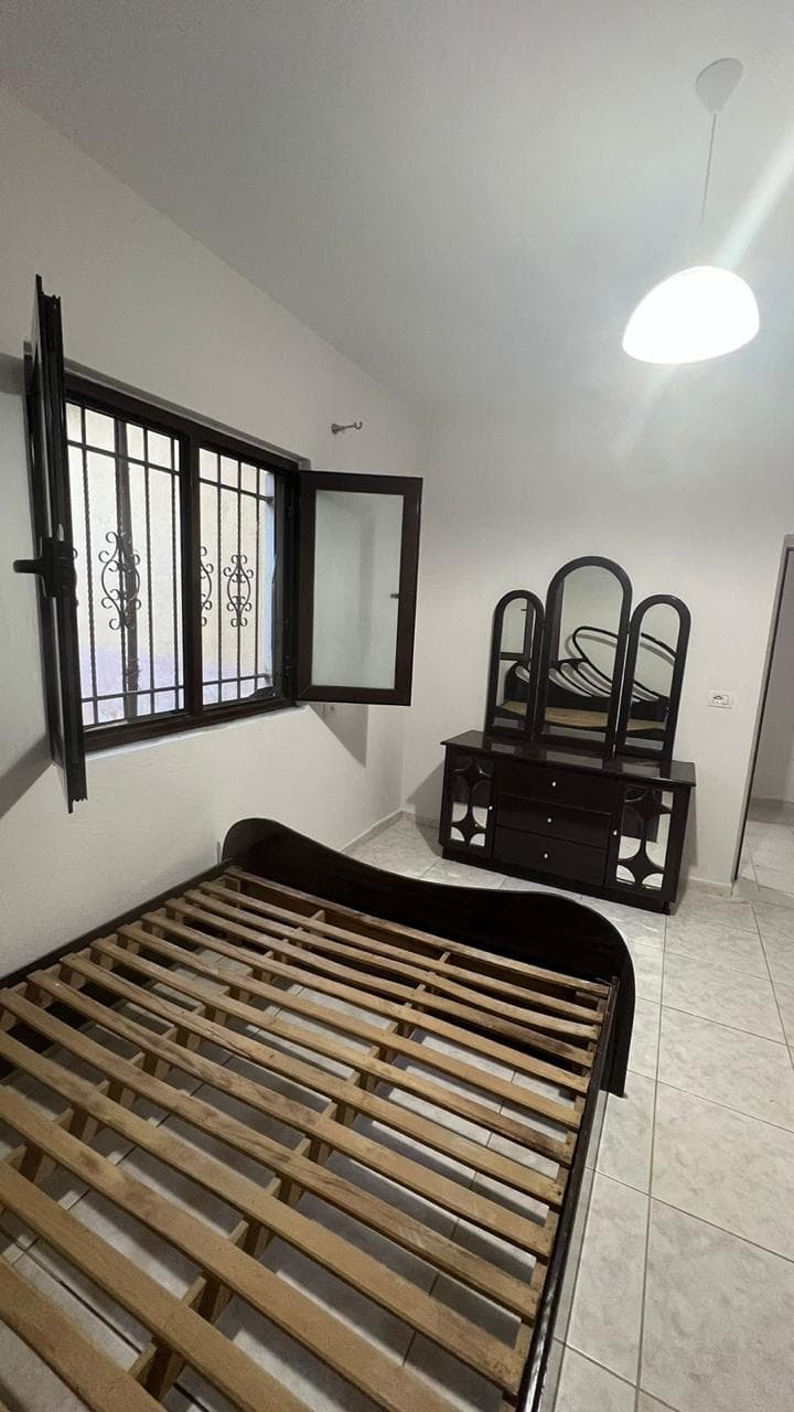 Shtepi Private 2+1 Me Qira në Kombinat, Tiranë - 40.000 leke | 150 m² 4