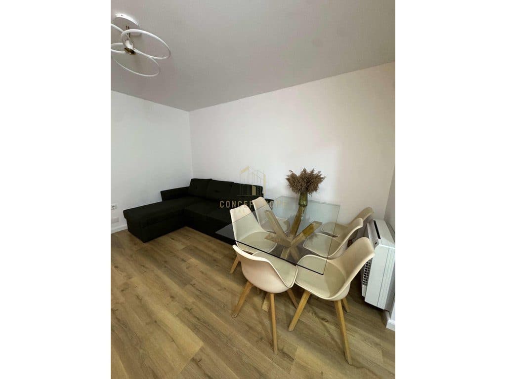 Apartament 2+1 me qera ne Kinostudio.