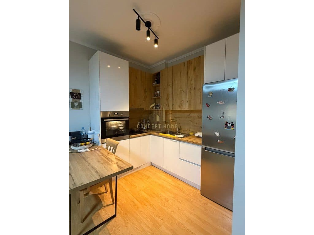 Jepet me qera apartament 2+1+2 tek 21 Dhjetori 4