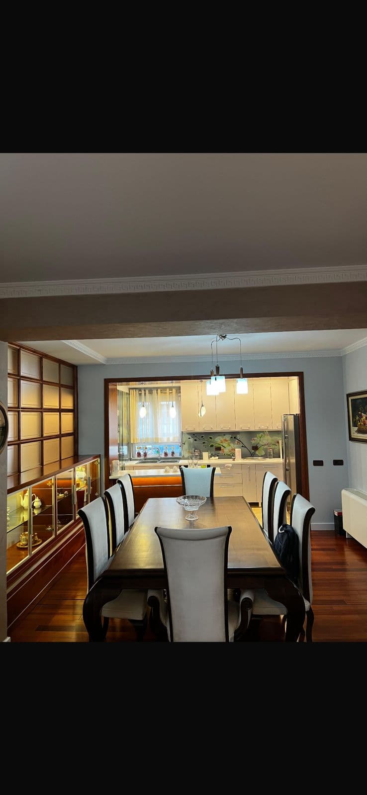 Apartament 3+2 Me Qira tek Sheshi Willson, Tiranë - 2000€ | 140 m²