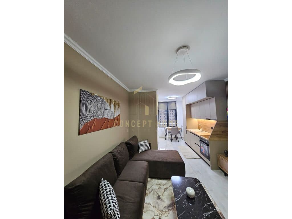 Jepet me qera Apartament 1+1 tek 5 Maji 3