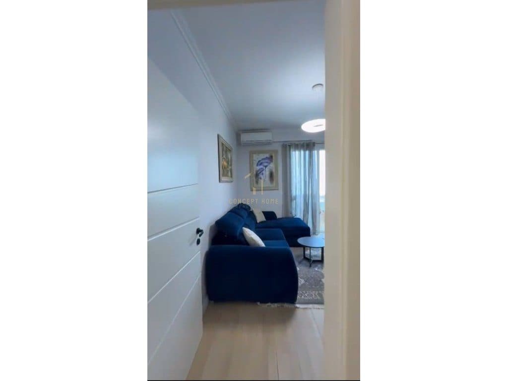 Jepet apartament 1+1 me qera ne 4