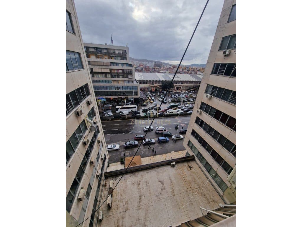 Shitet apartament 3+1+2+2 tek Zogu i Zi 2