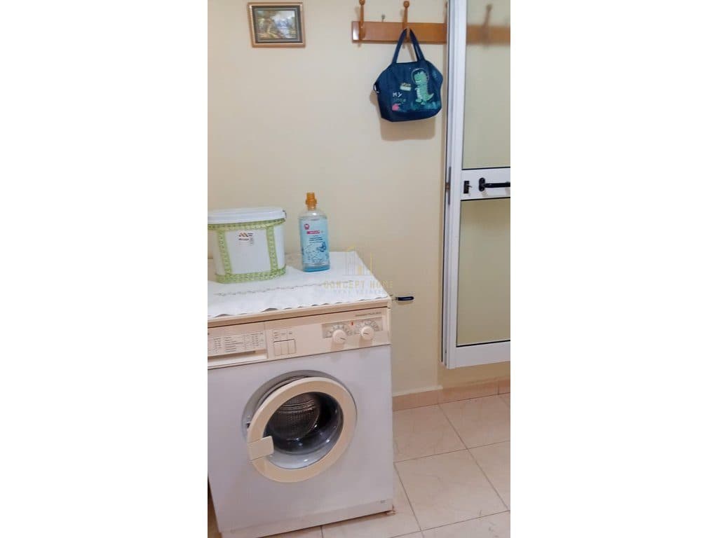 Jepet me qera garzoniere tek 21 Dhjetori. 4