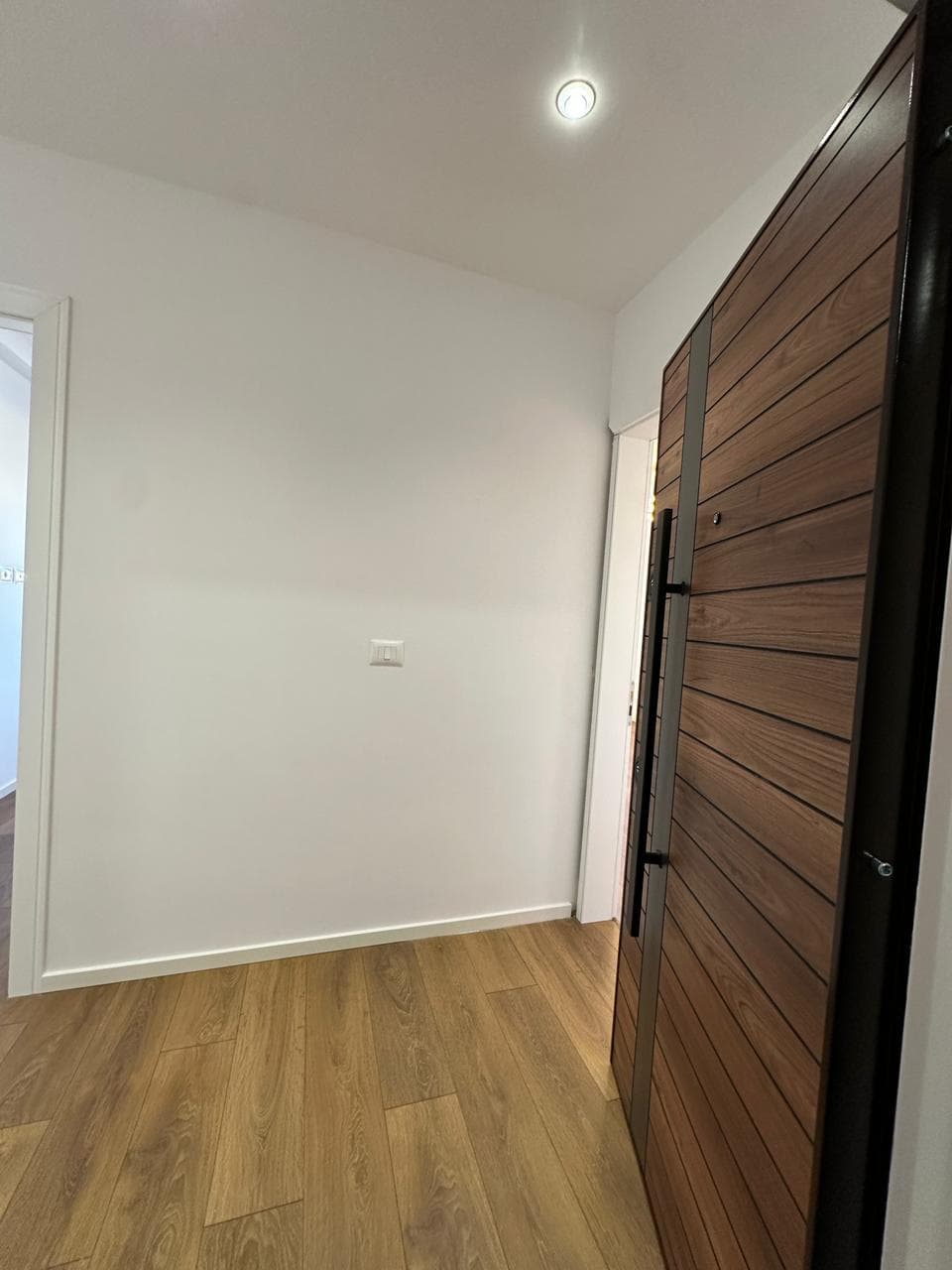 Apartament 2+1 Për Shitje tek Bulevardi Zogu i Parë, Tiranë - 193,000€ | 75 m² 3