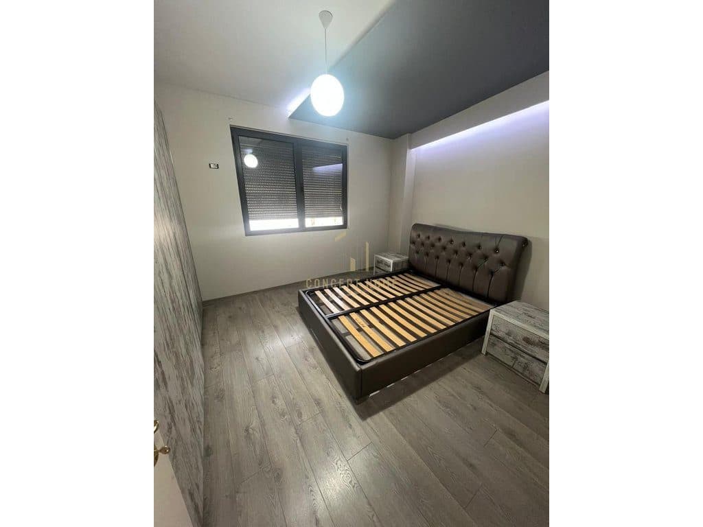 Shitet Apartament 2+1 Ne Astir 2
