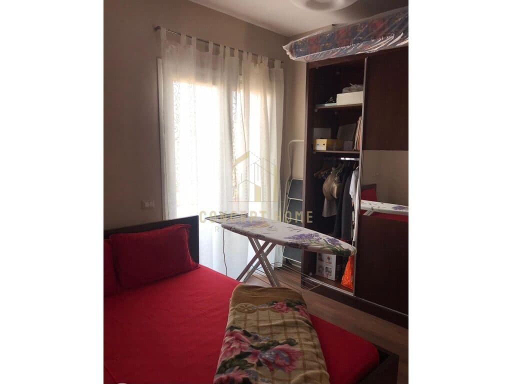 Shitet apartament 2+1+2 ne Selite 2