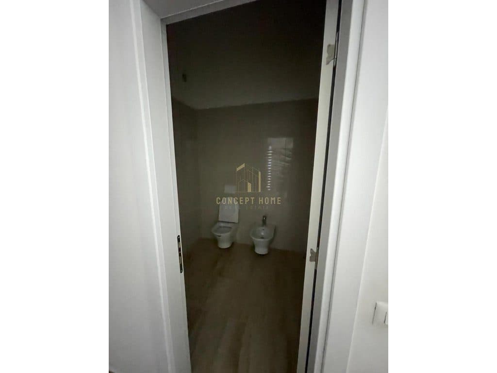 Apartament 2+1+2 Me Qira tek Farmacia 10 (Kompleksi Arlis), Tiranë - 620€ | 118 m² 3