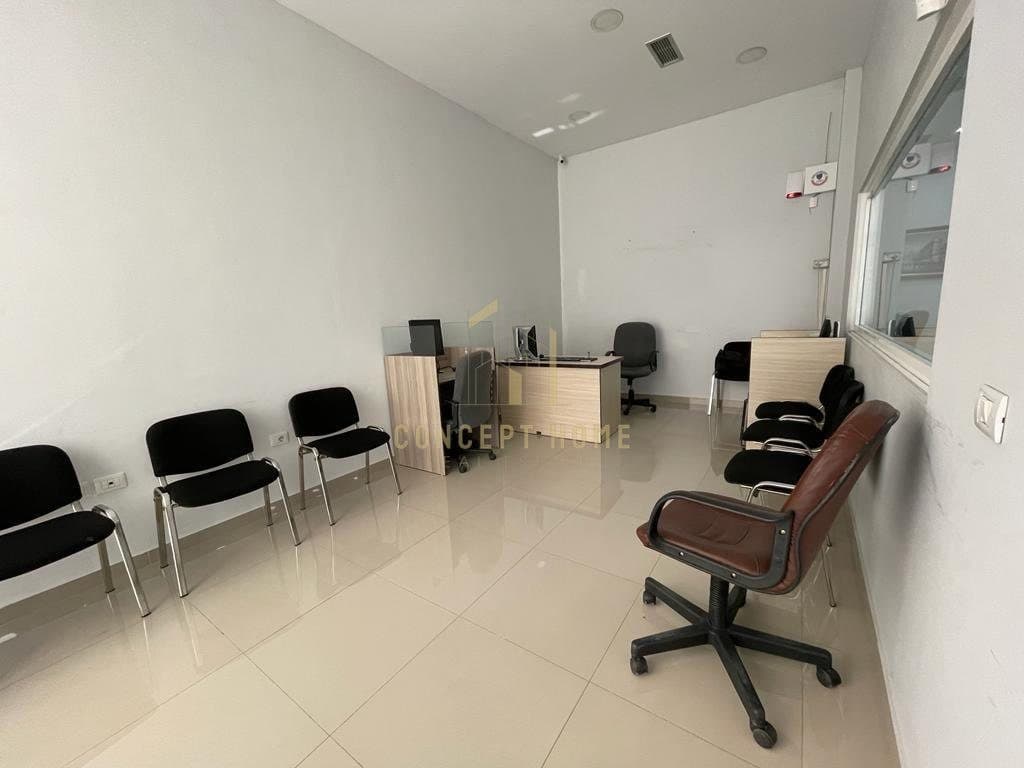 Zyrë me qera në Ali Demi, Tiranë - 1000€ | Sipërfaqe 120m²