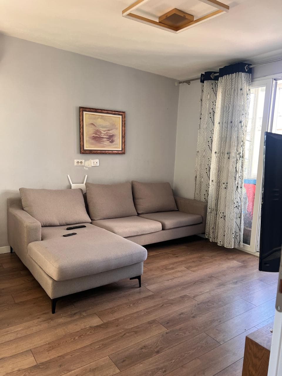 Shitet apartament 2+1 ne Brryl