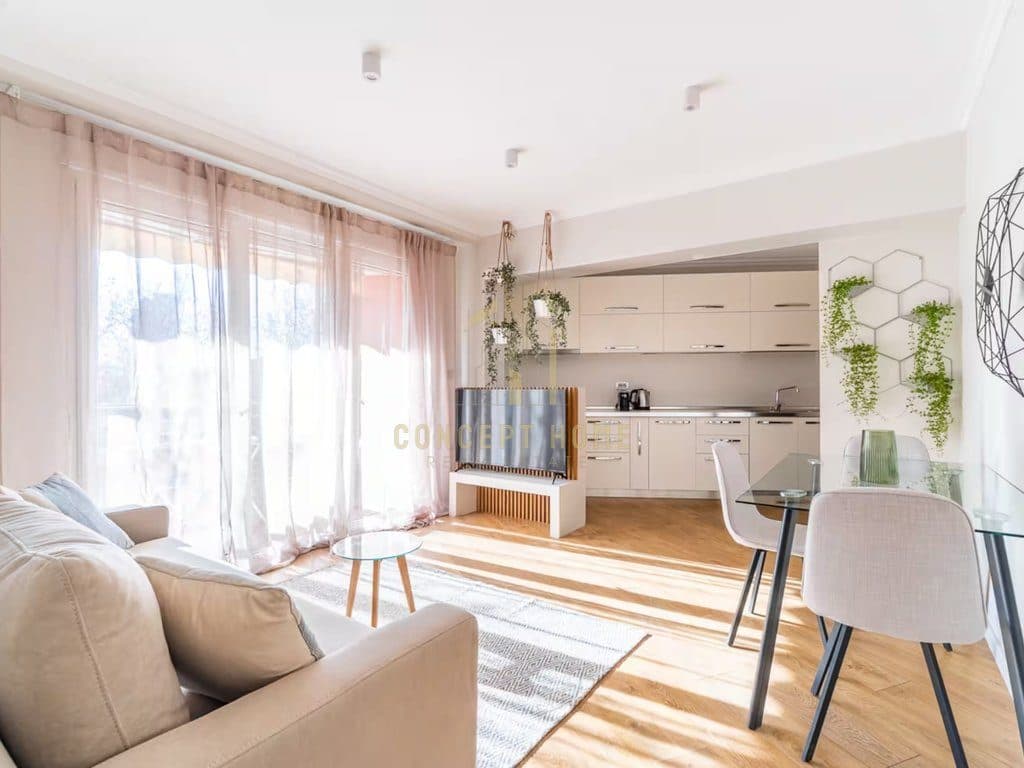 Jepet me qera apartament 2+1 ne Qender