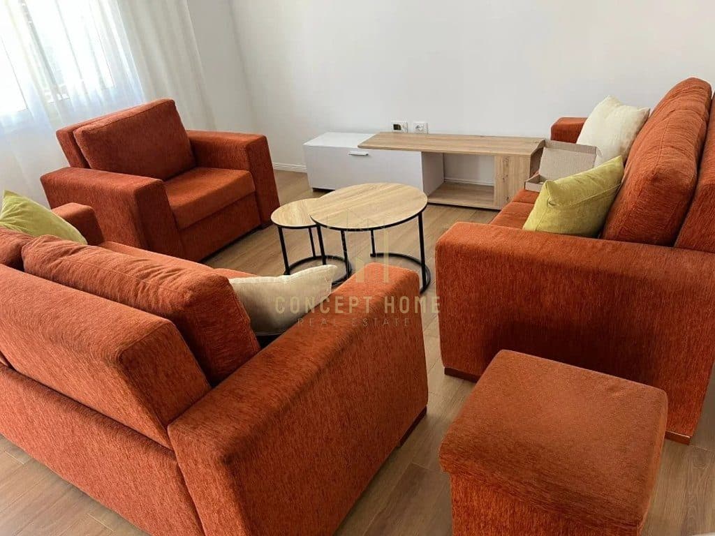 Jepet apartament me qera 1+1 ne